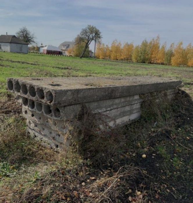 Плити, блоки, стовпи