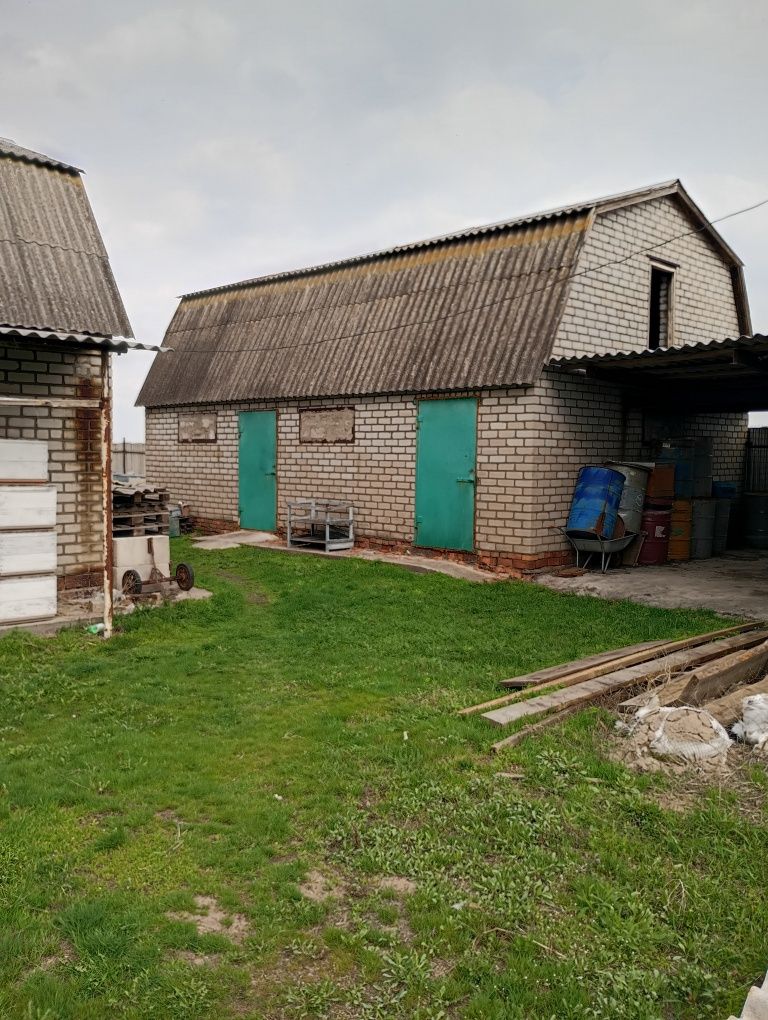 Продам новий дом