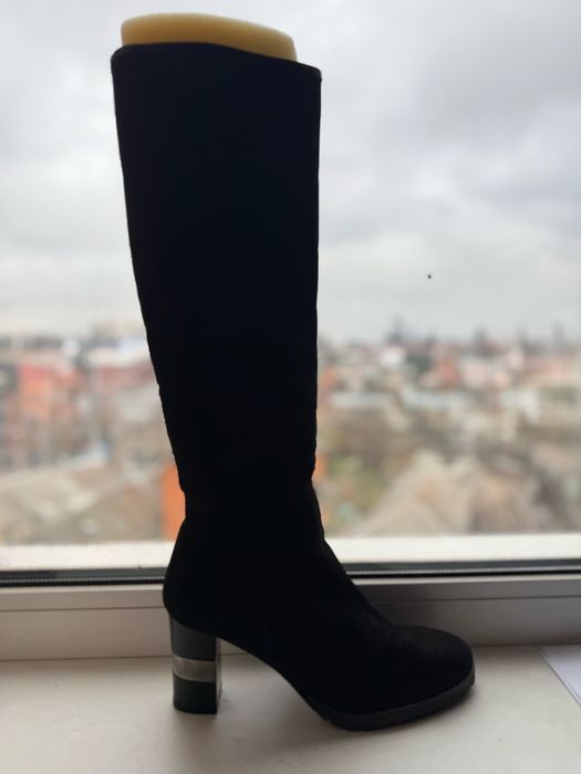 Зимові замшеві елегантні італійські чобітки на натуральному хутрі,р.37