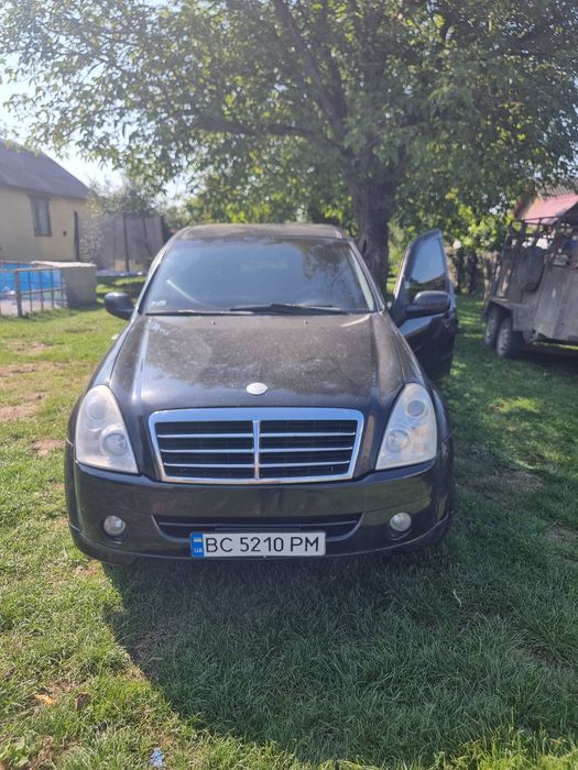 Продам надійного позашляховика