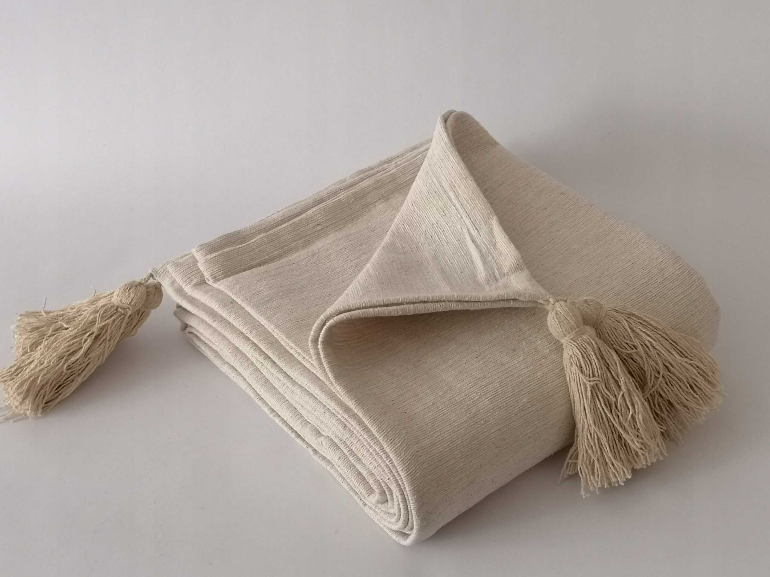Narzuta na kanapę boho loft 200x220 chwosty melanż bawełna bawełniana