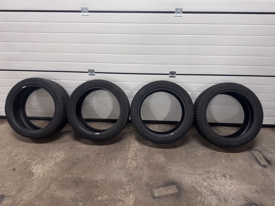 Opony zimowe 235/45R18