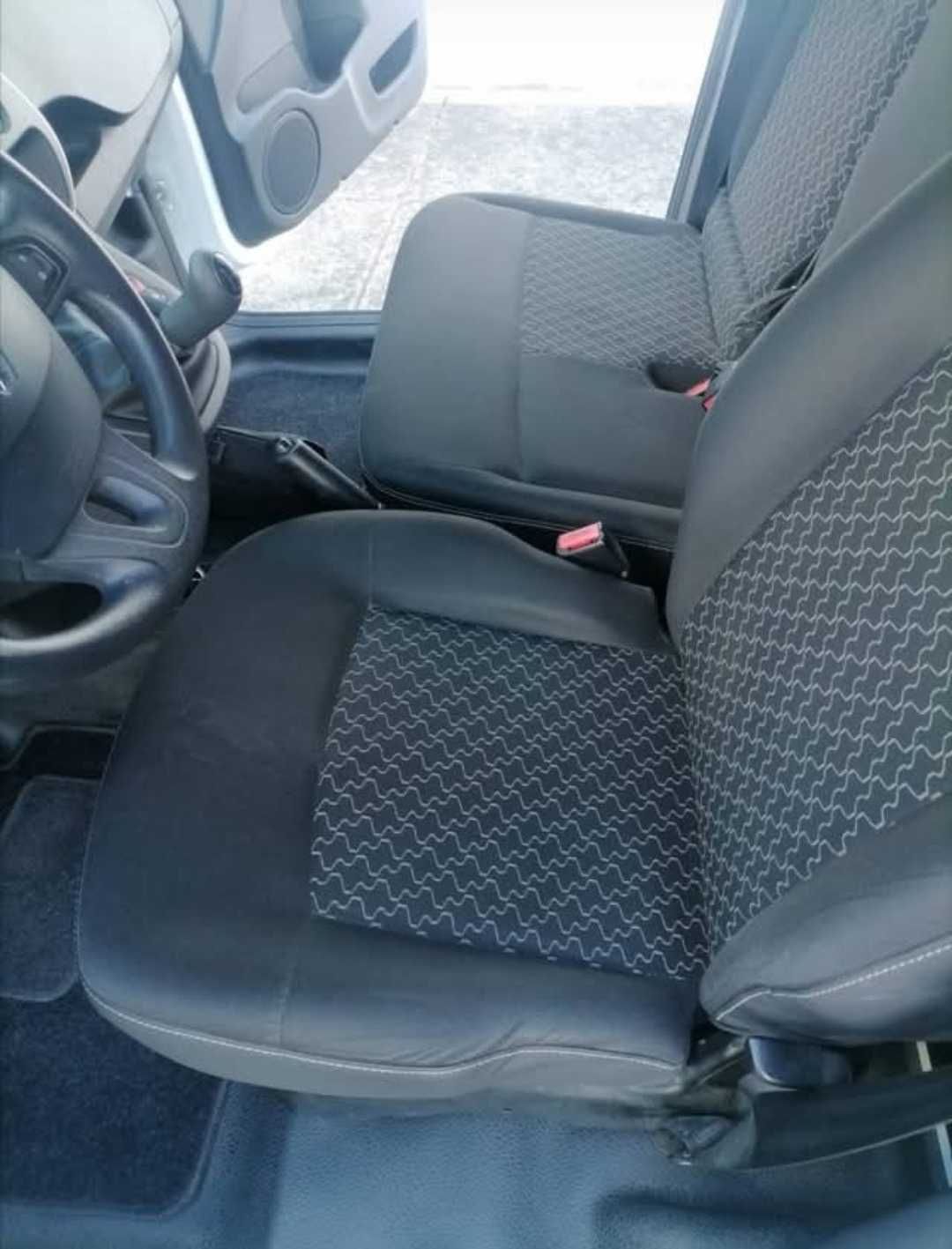 Renault kangoo maxi 3 lugares bancos rebatíveis carga até 2.90 cm