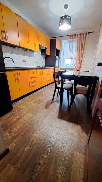 Продаж 3 кім.кв на Митниці