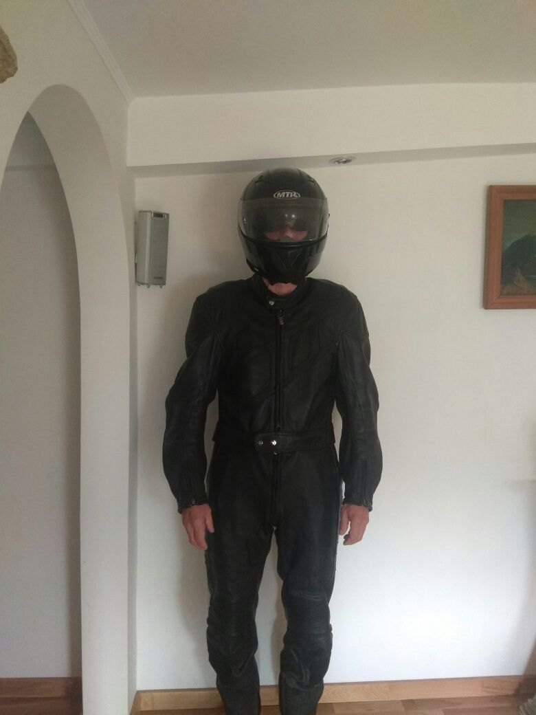 Kombinezon motocyklowy skorzany czarny firmy FLM rozmiar 54 L