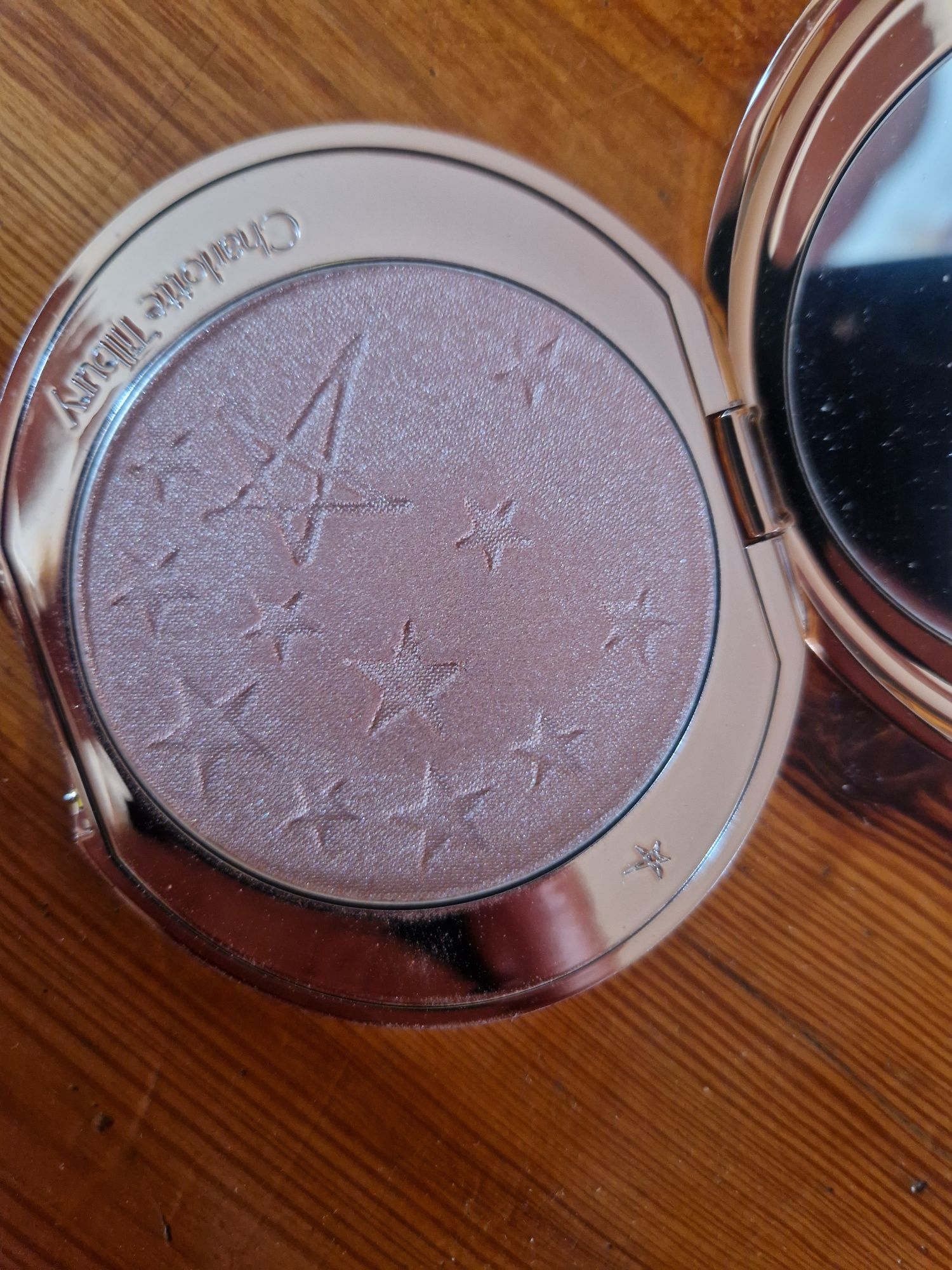Charlotte tilbury zestaw kosmetyków