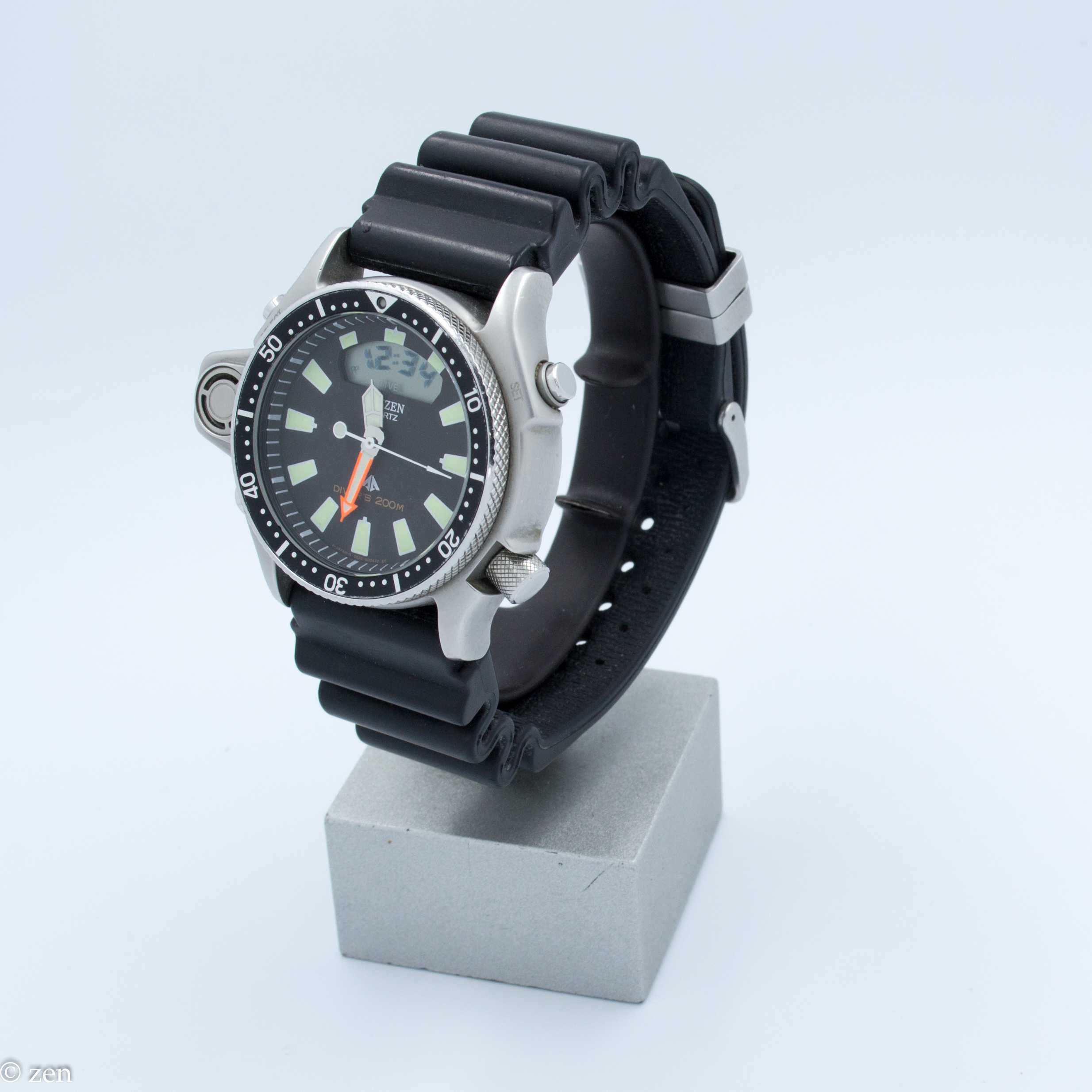 Zegarek męski Citizen Promaster Diver's Aqualand JP2000-08E