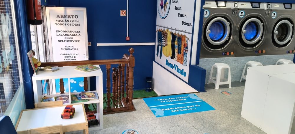 Lavandaria self service centro Famalicão