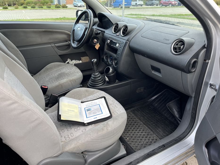 Ford Fiesta Mk6 1.3 benzyna 2003r Klima