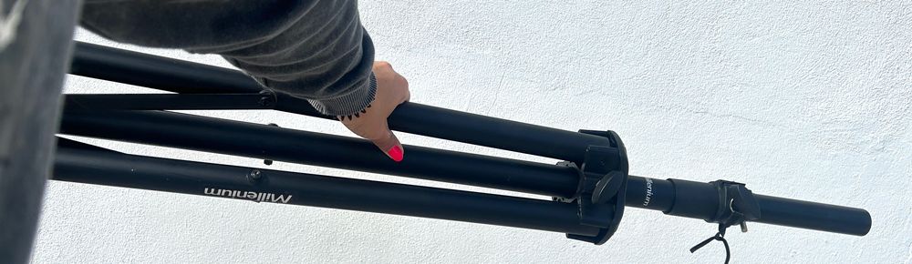 Stand robusto para coluna (altura ajustável)