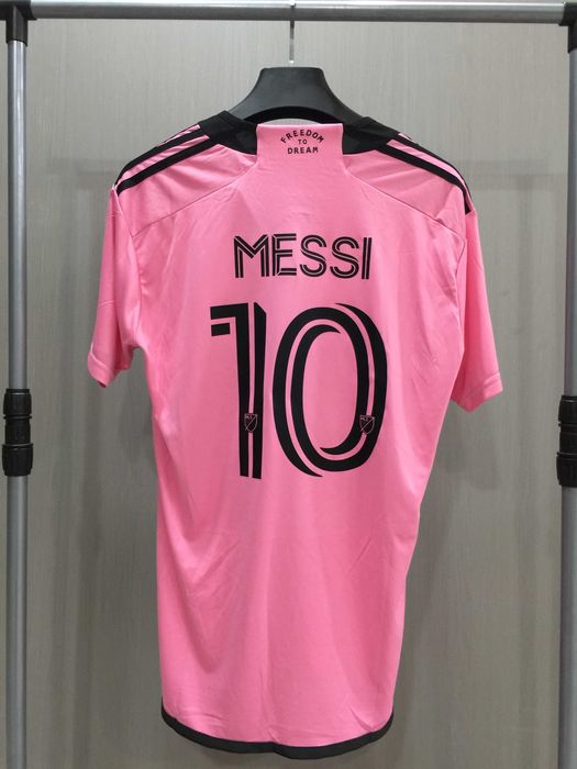 Różowa koszulka domowa Messiego R.XL