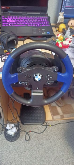 Игровой авторуль Thrustmaster T150 с педалями