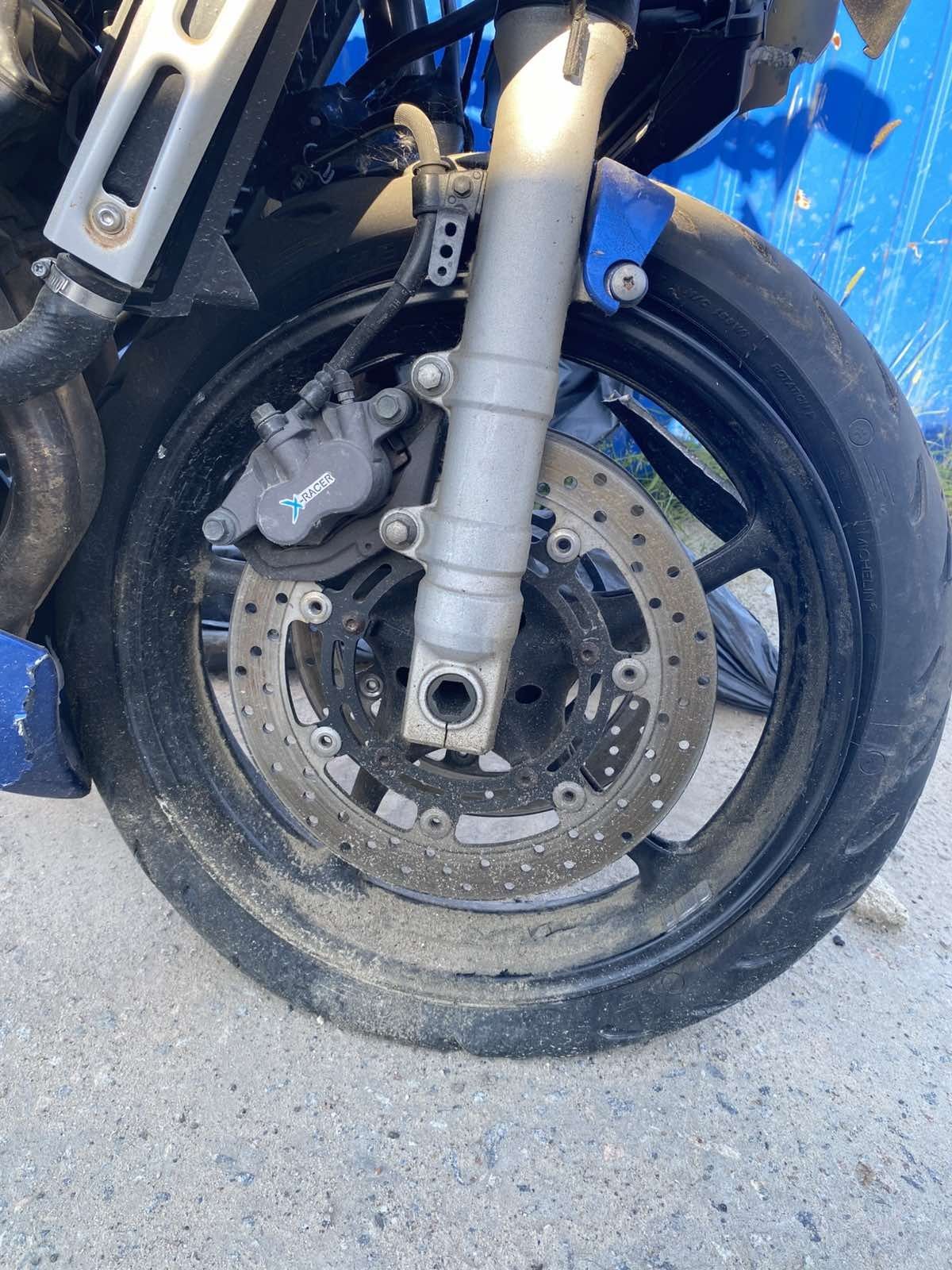Продам мотоцикл після дтп Yamaha fz6s 2006рік інжектор.Кому цікаво тел