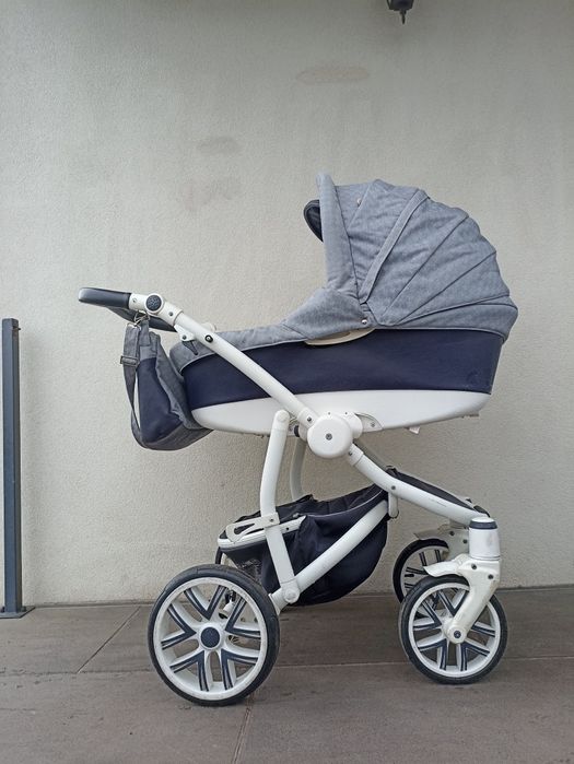 Wózek 3/1 Bebetto Torino z fotelikiem cybex