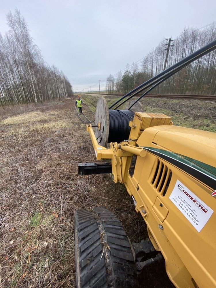 Wynajem pługoukładacza - telekomunikacja,energetyka