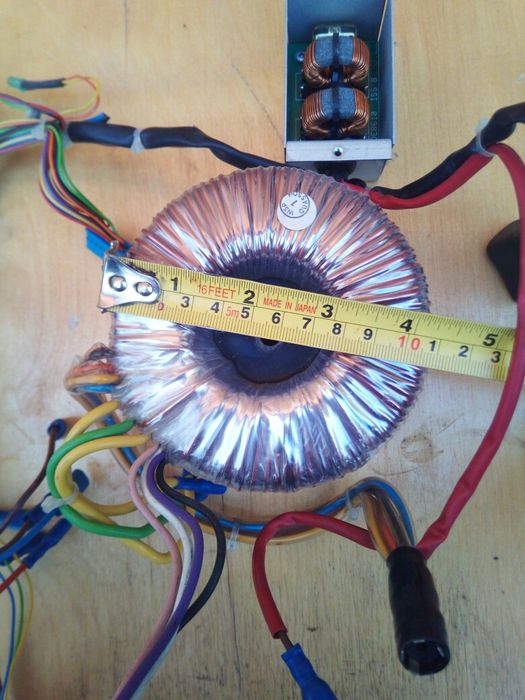 Тор з аудіоапаратури TT1011-113D Силові виводи: 36,6В (18,2В+18,2В)