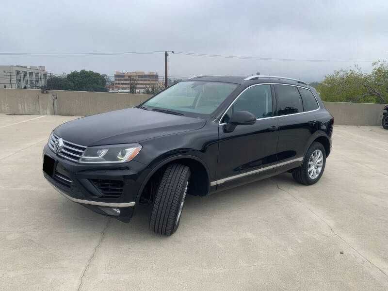 2016 Volkswagen Touareg VR6 Sport