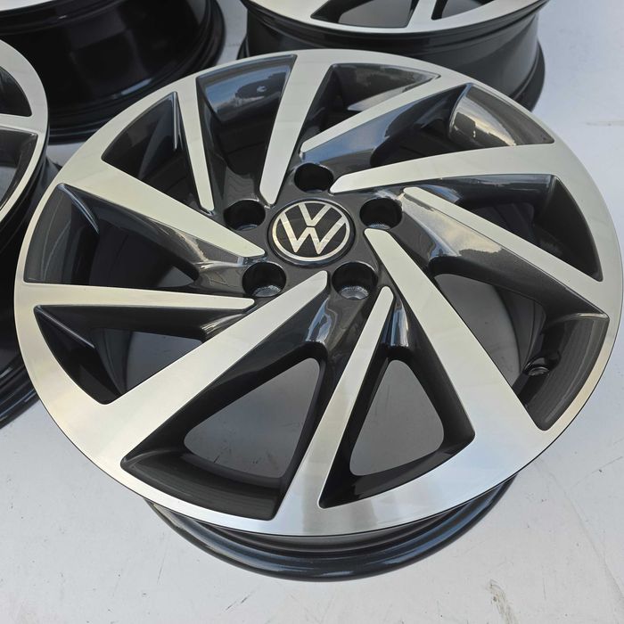 Felgi VW GOLF VIII VII VI Caddy Touran T-ROC PASSAT B7 5x112 16'' NOWE