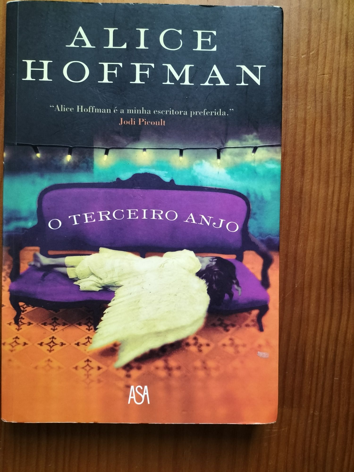 Livro o terceiro anjo de Alice hoffman