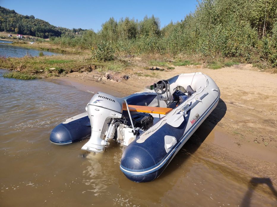 Ponton Honda T40, Silnik 20KM sterówka.