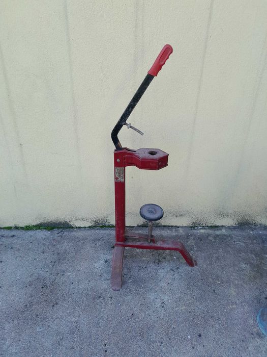 Grade muro, louças, rodas, engarrafador, Clister