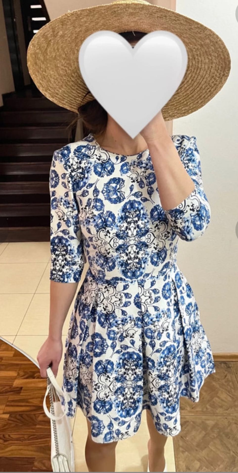 Unikat- niebiesko biała rozkloszowana sukienka