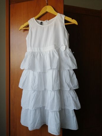 Vestido branco com folhos da Tiffosi