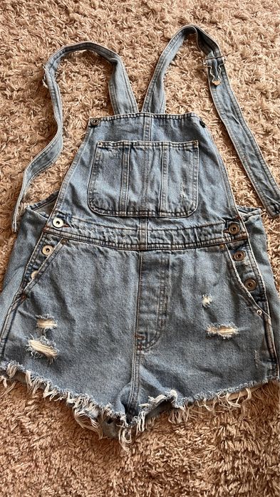 Ogrodniczki XS Bershka