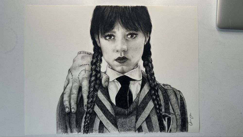 Rysunek A3 węgiel Wednesday Addams