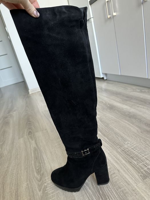 Чорні Зимові ботфорти Lady Marcia із натурального замшу на каблуку,