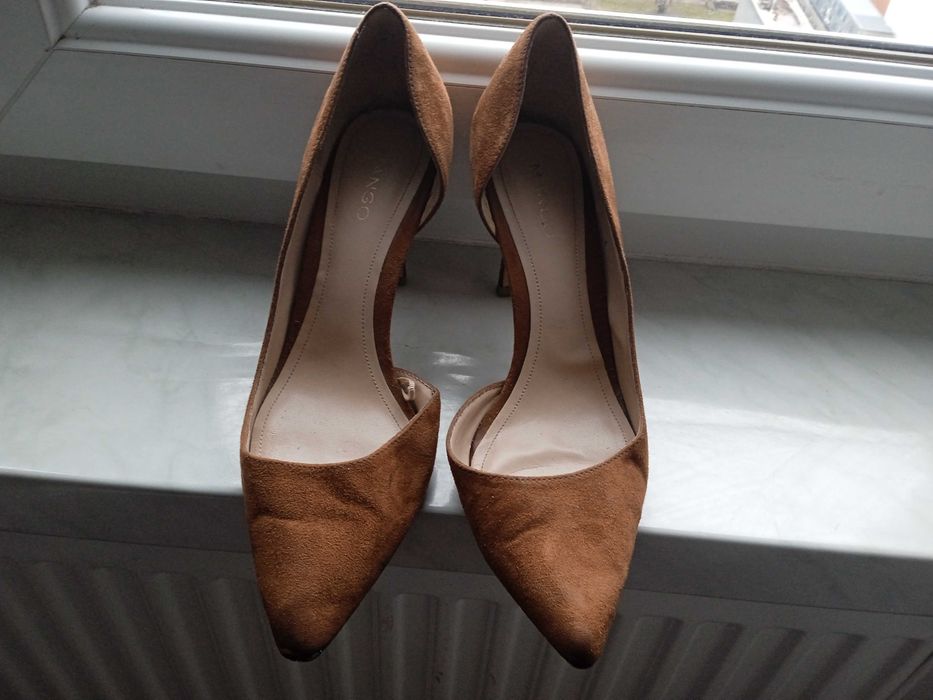 Piękne szpilki Mango!