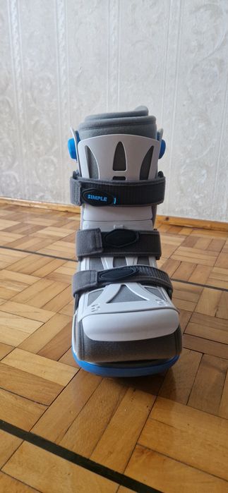 Orteza sztywna na goleń i stopę