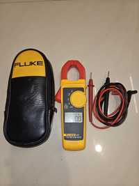 Miernik Fluke 323