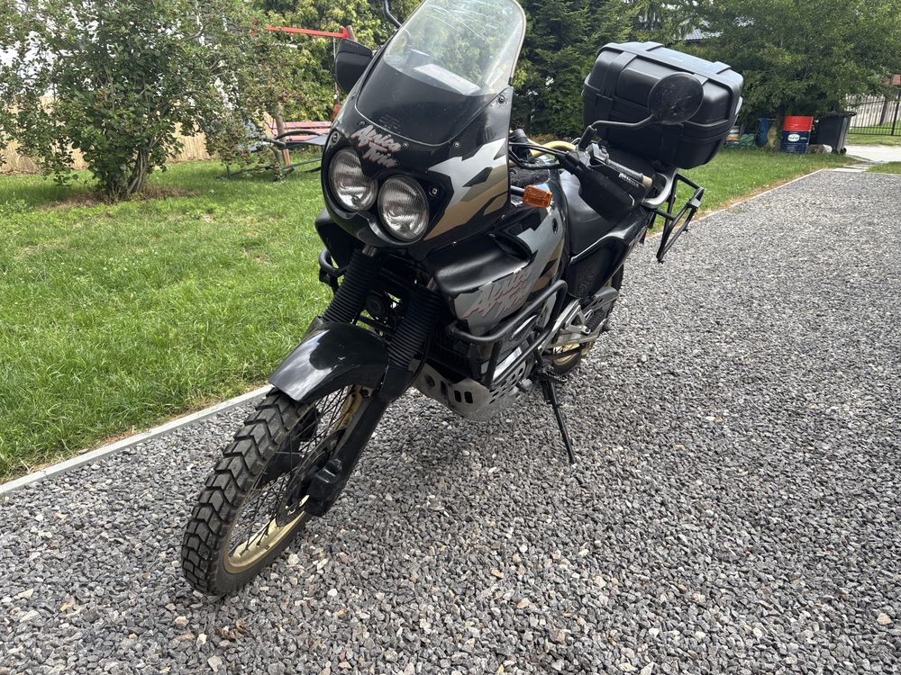 Honda Africa Twin XRV750 rok 1994