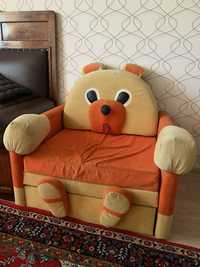 Крісло-кровать для дитячої кімнати