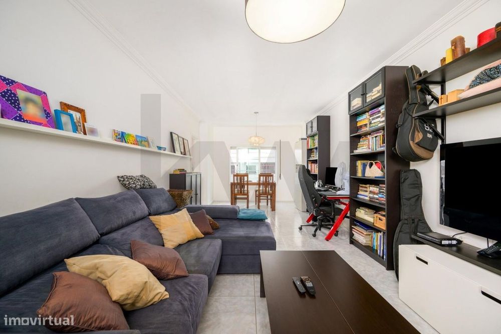 Apartamento T2 na Maia — Vermoim — Varanda, lugar de garagem e terraço