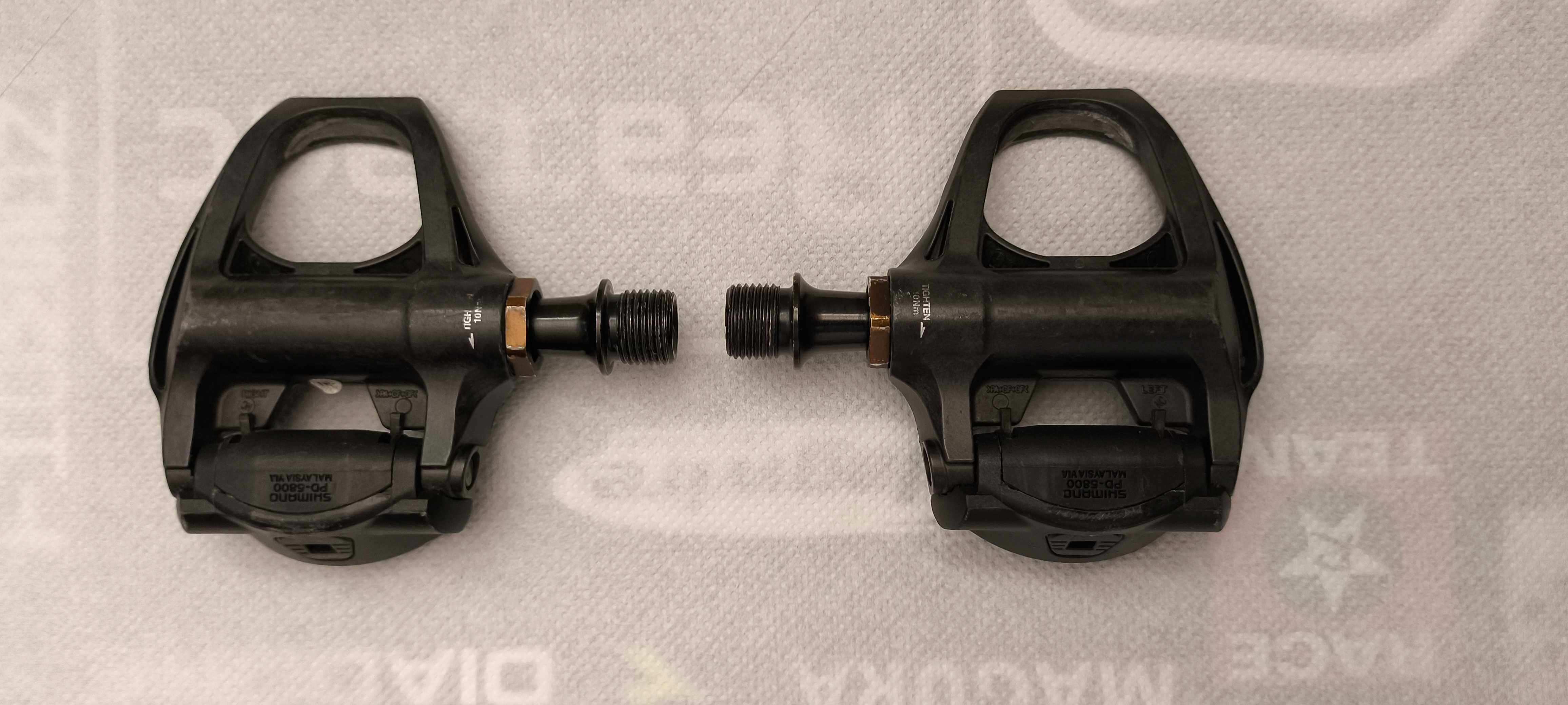 Pedais carbono Shimano 105