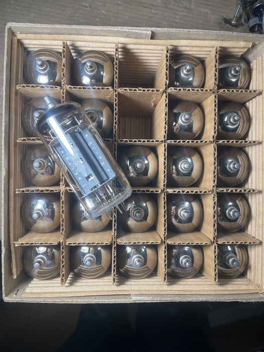 Lampa elektronowa 6P45S