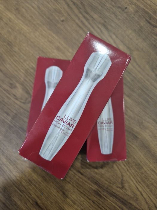 LUXE CAVIAR - FACIAL DE LUJO (Contorno de Olhos Roll-on)