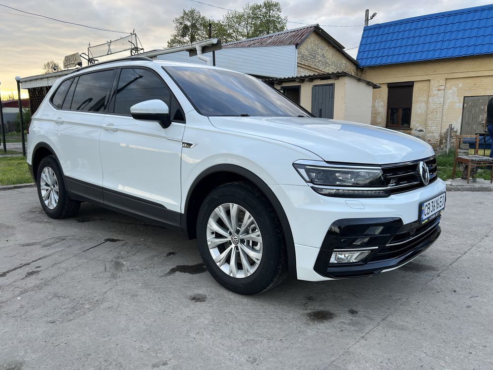 Volkswagen tiguan 2 фольсфаген тігуан