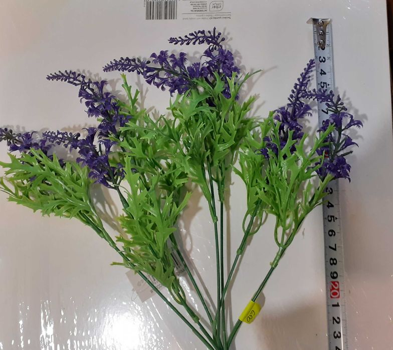 Bukiet plastikowe kwiatki