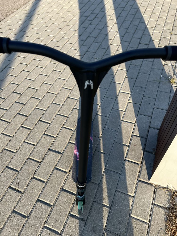Hulajnoga  wyczynowa Apex doinwestowana zakupione Scootive