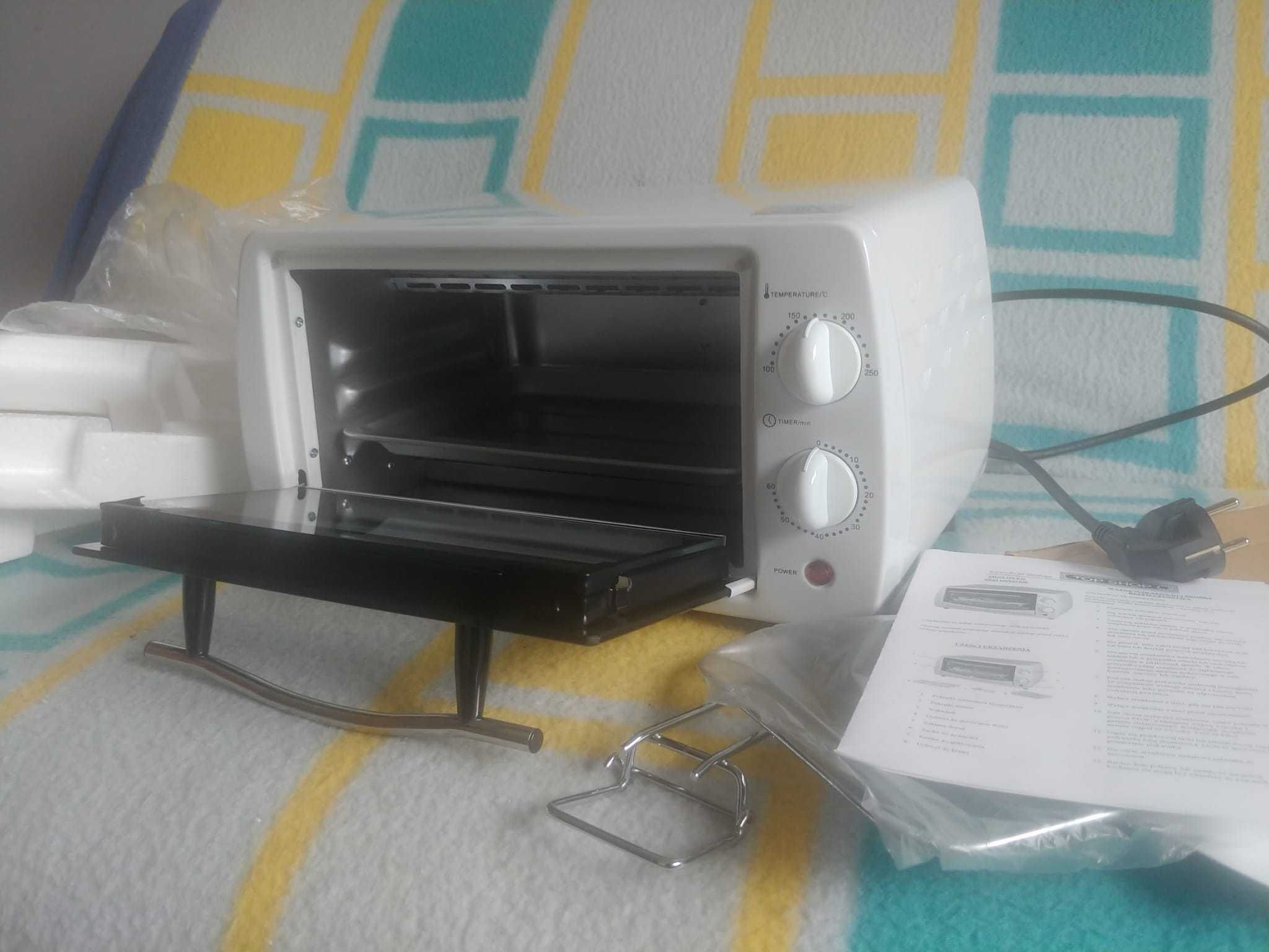 Mini piekarnik, piecyk  elektryczny Oven