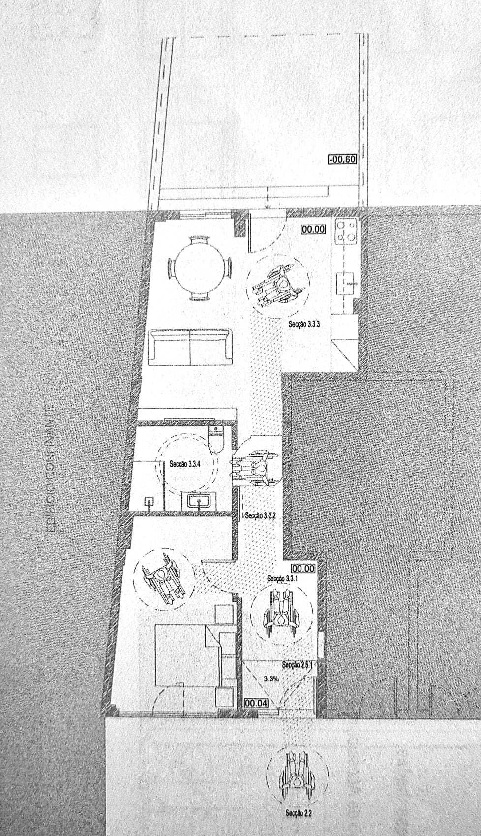 Apartamento T1 confortável e espaçoso – com terraço privativo amplo!
