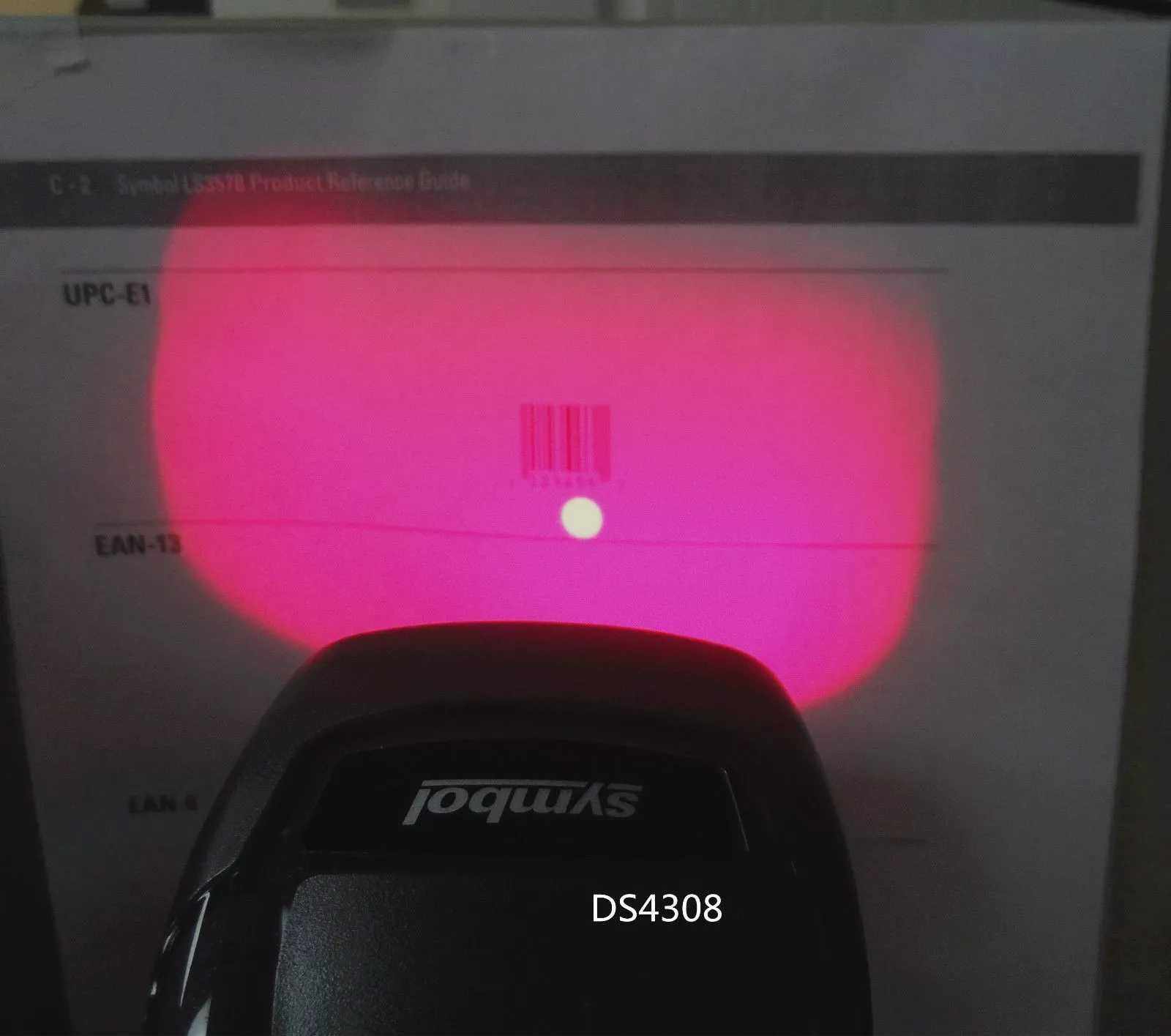 ZEBRA DS4308 сканер штрихкодів імеджер ручний 2D, зчитує з екранів QR