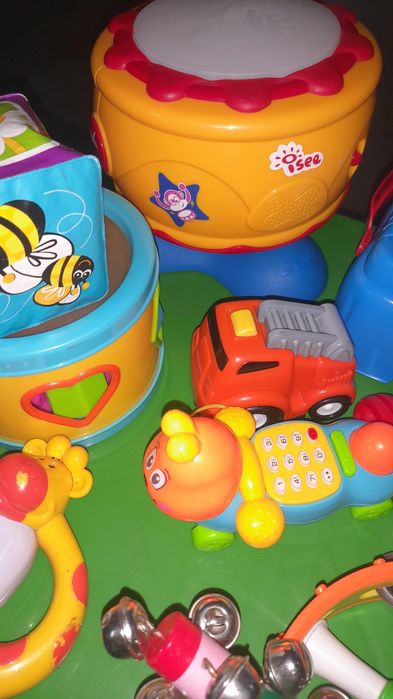 Brinquedos de bebé.