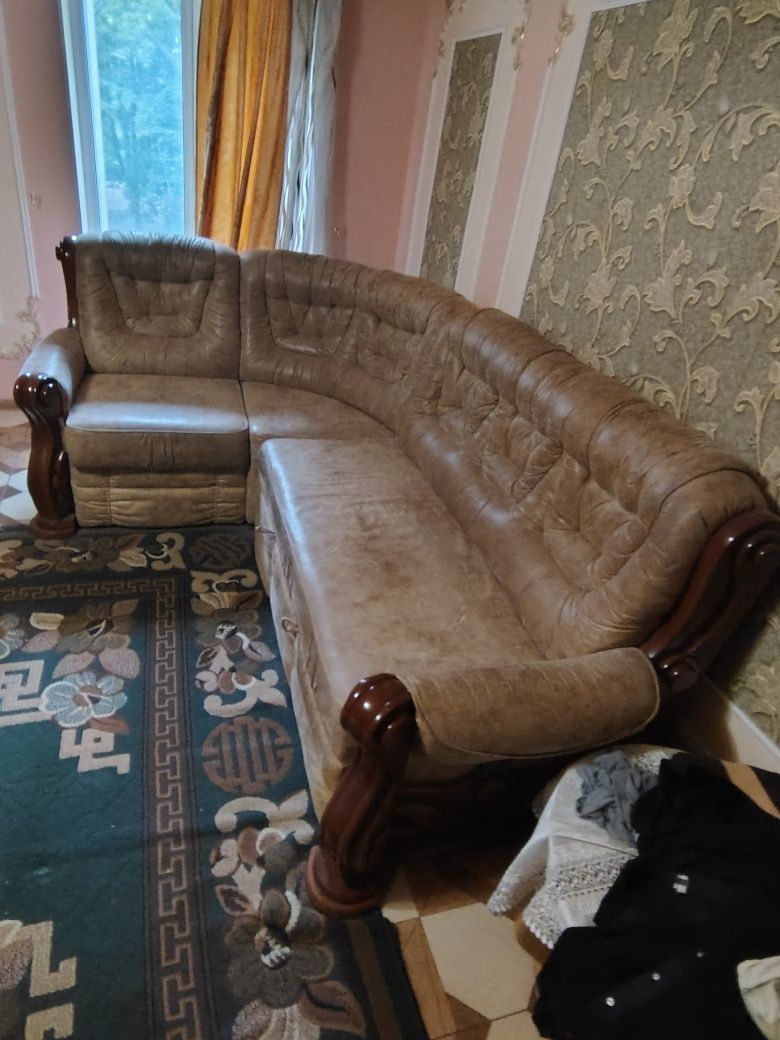 Продам диваны ,,Richmond, +ковры