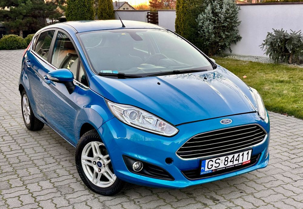 Ford Fiesta 1.5 TDCI Diesel / Klimatyzacja automatyczna / Koła aluminiowe /