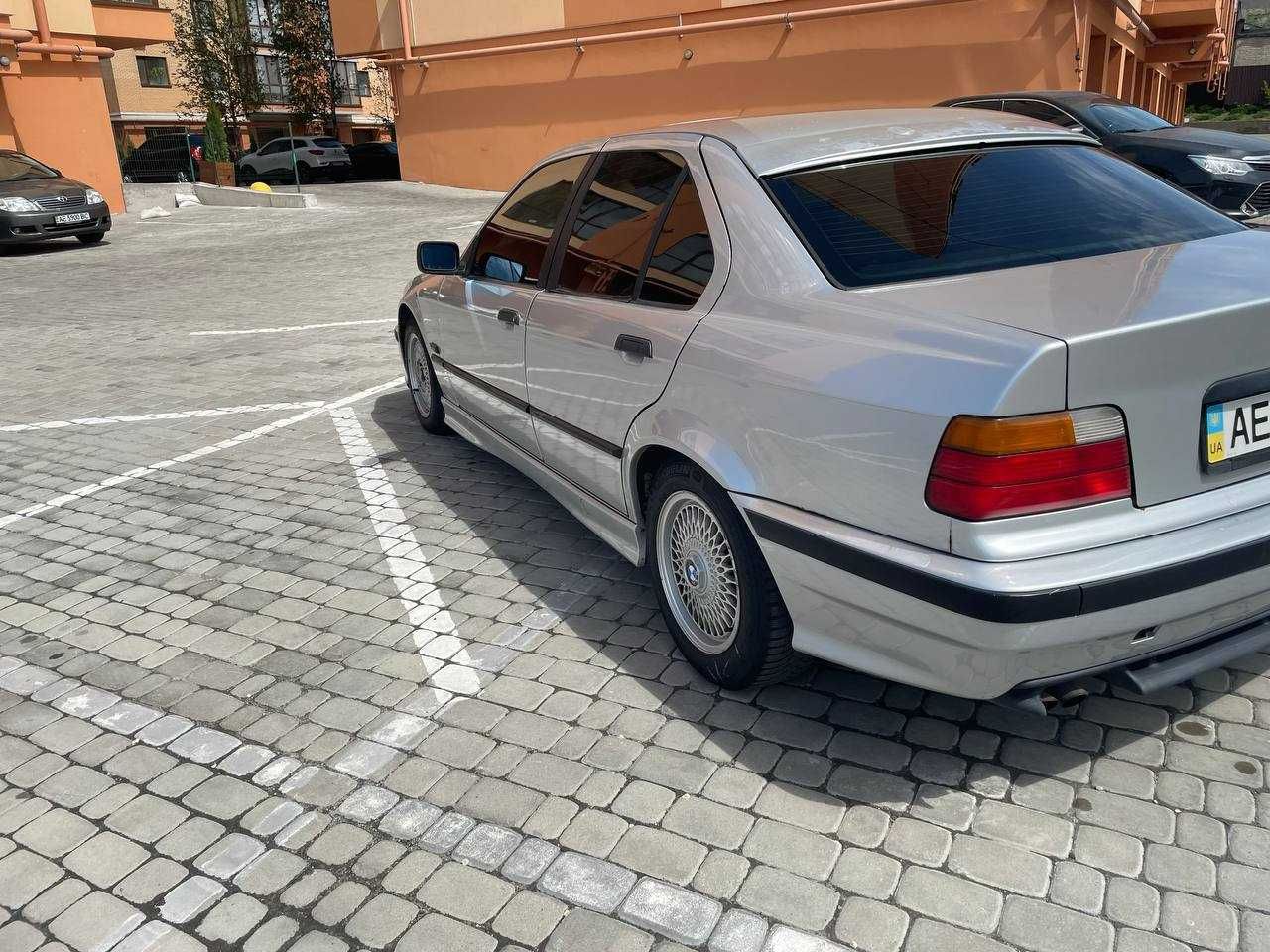 продам bmw 325 e36 2л