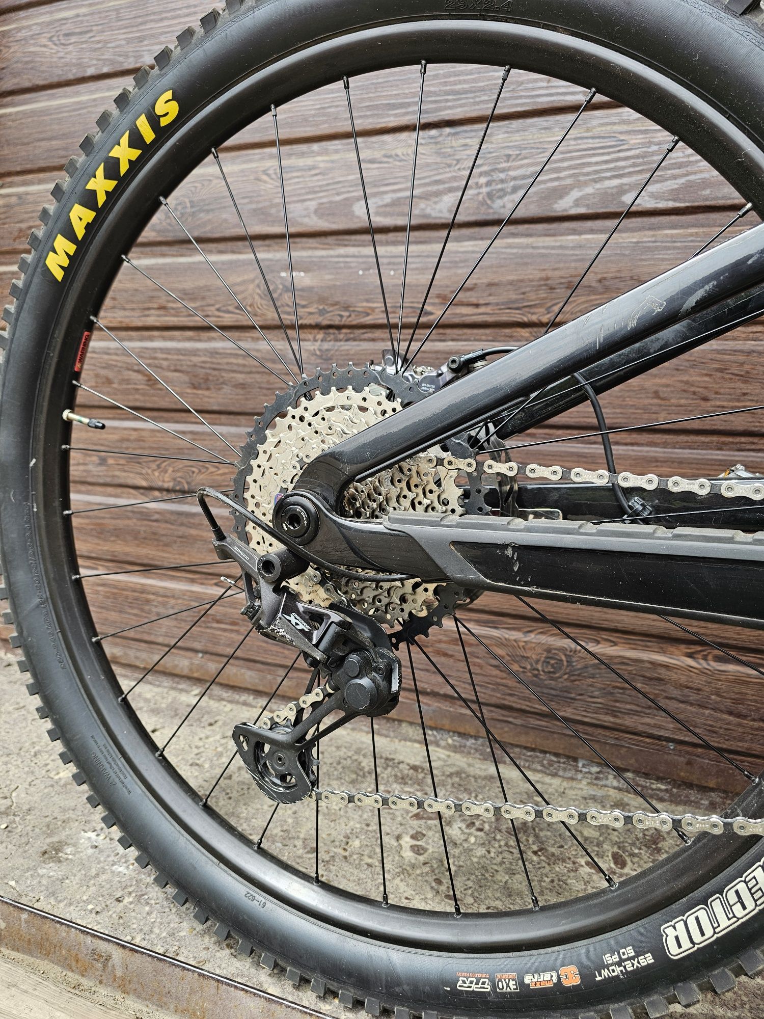Trek Fuel Exe 9.8 2024